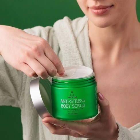 5200142101848-Youth-Lab-Anti_Stress-Blooming-Garden-Scrub-Σώματος-για-Αποτοξίνωση-&-Ευεξία-350gr-olgaspharmacy